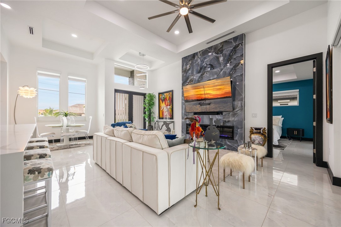 1202 SW 11th Place