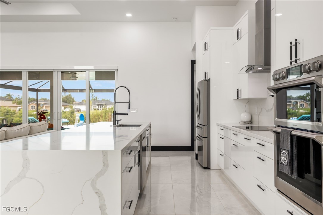 1202 SW 11th Place
