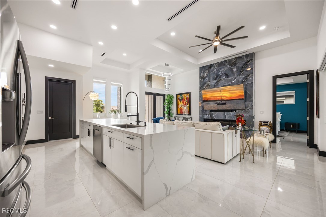 1202 SW 11th Place