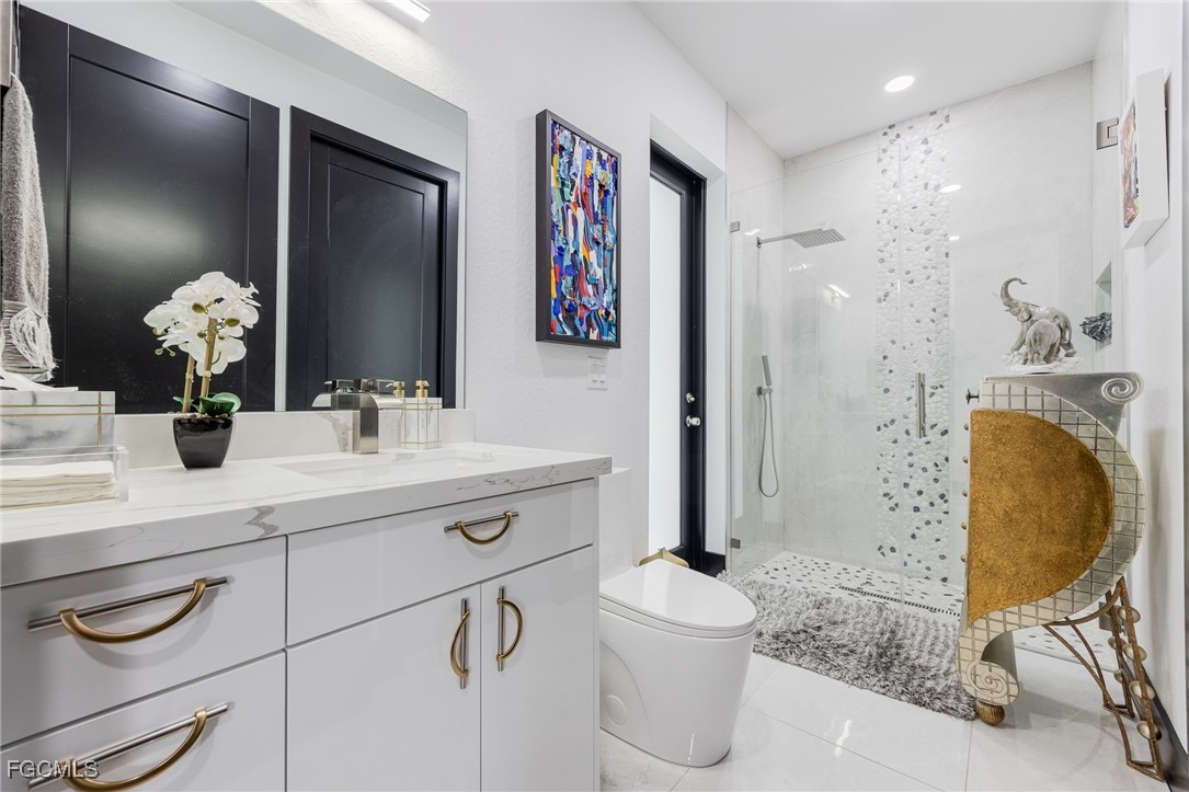 1202 SW 11th Place