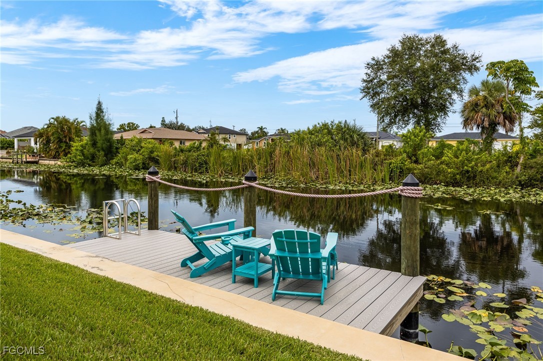 1202 SW 11th Place