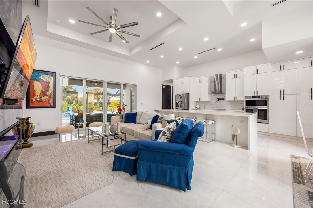 1202 SW 11th Place