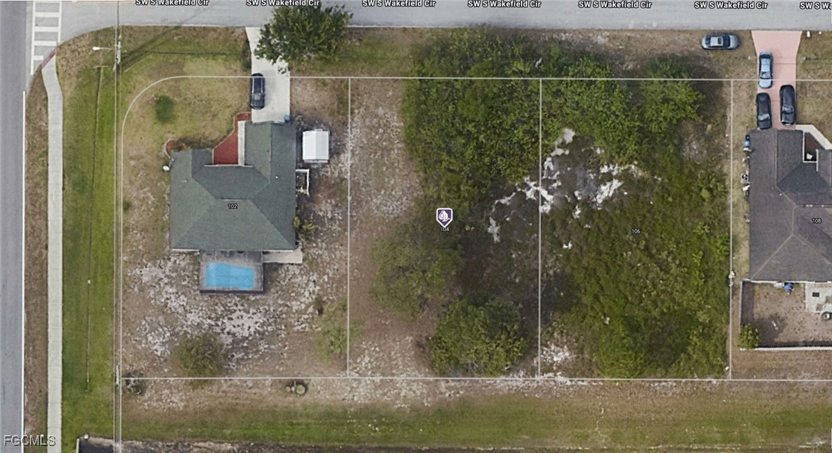 104 SW South Wakefield Circle