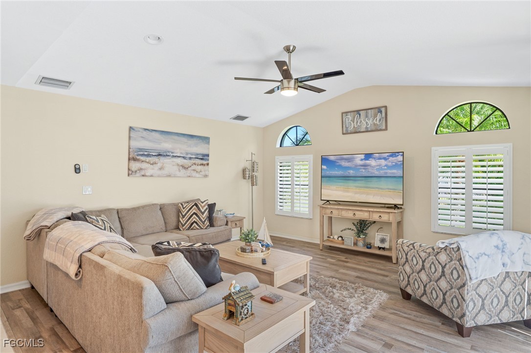 1048  Harbour Drake Drive