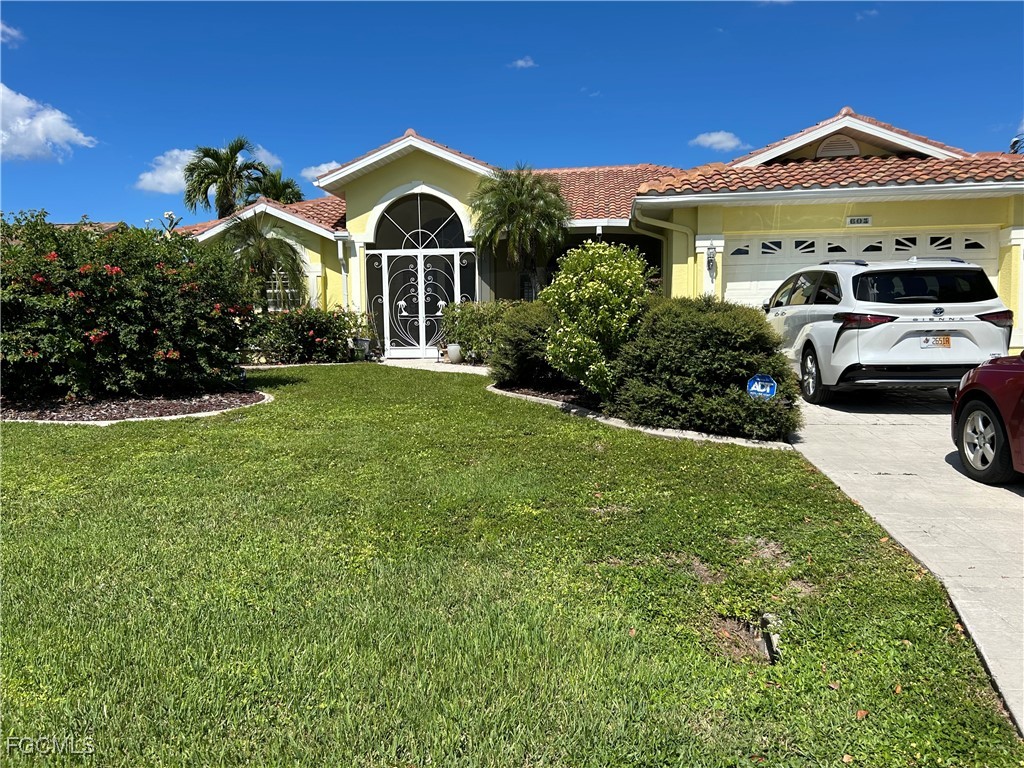 605 SW 51st Terrace