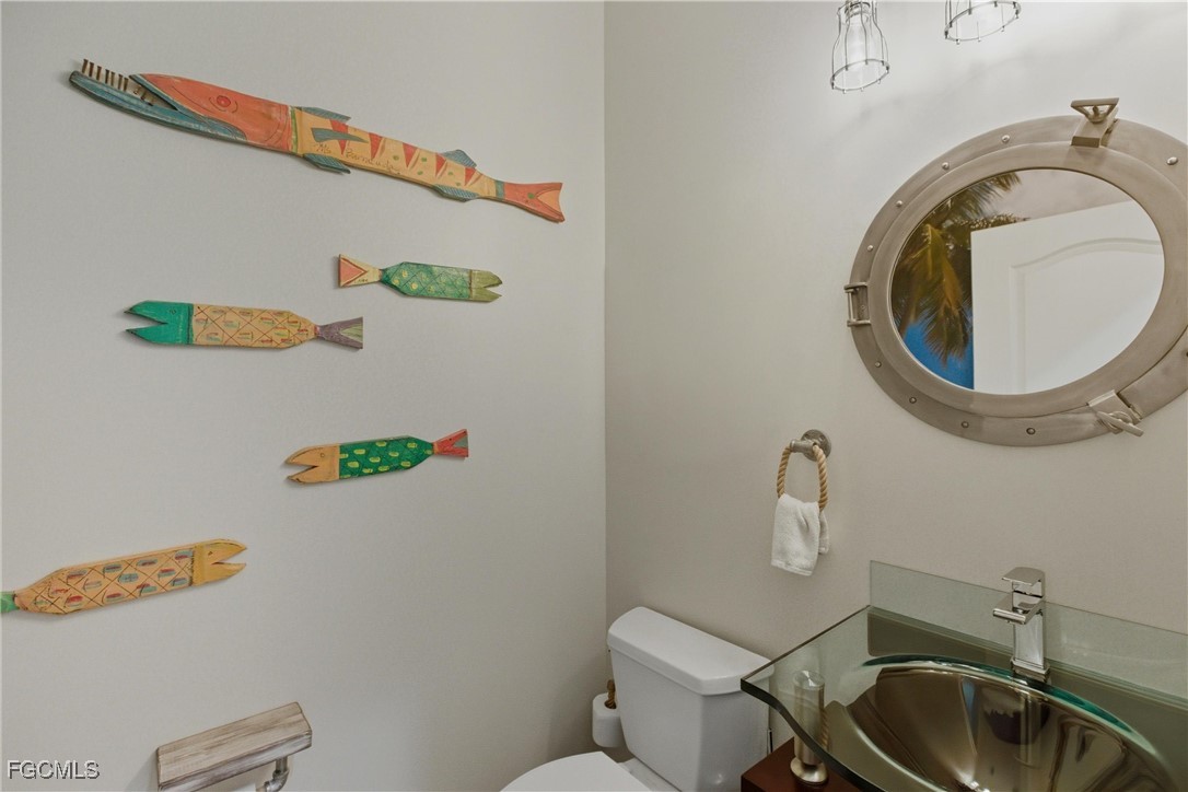 15777  Caloosa Creek Circle