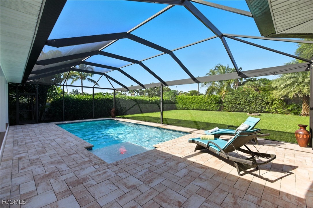15777  Caloosa Creek Circle