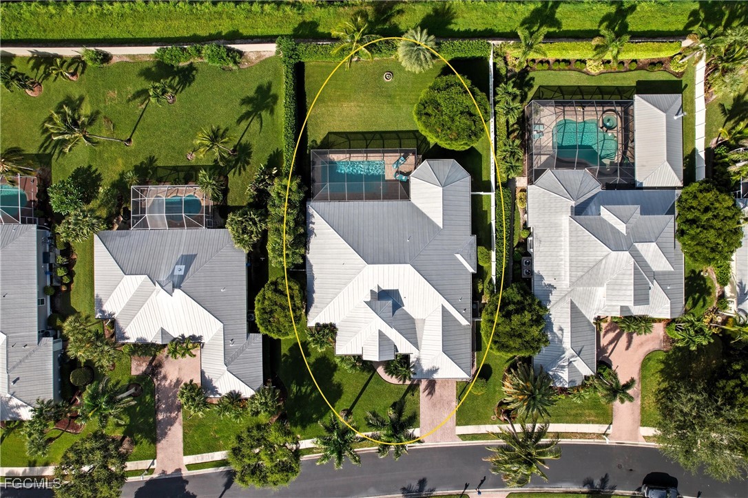 15777  Caloosa Creek Circle