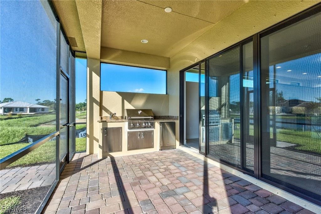 15241  CORTONA Way