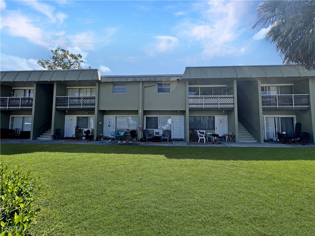 1852-D  Golfview Avenue, Apt 35