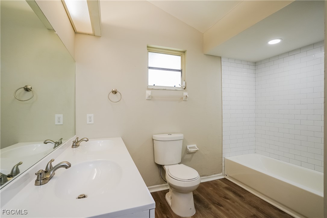 18257  Columbine Road