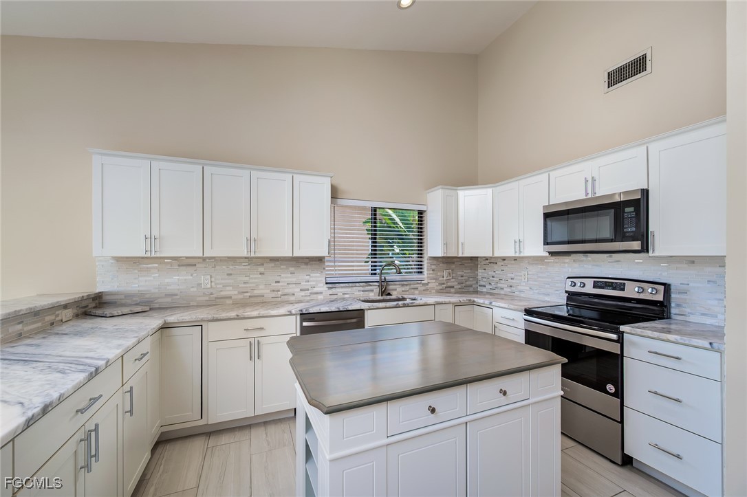 1416 SE 11th Place