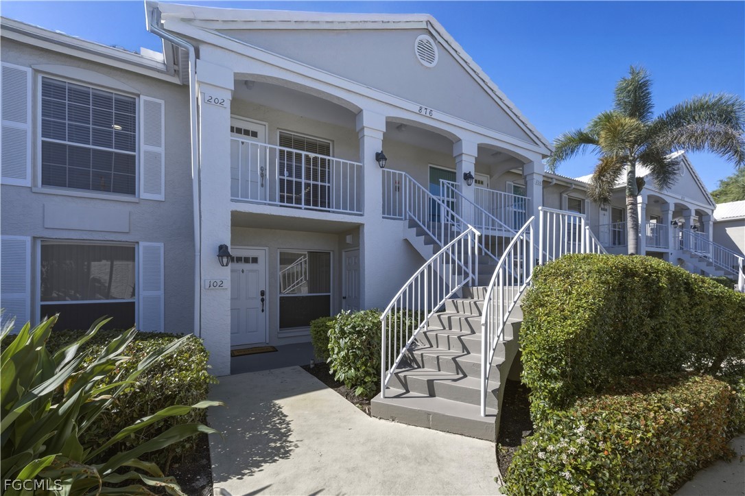 876  Gulf Pavilion Drive, Apt 202