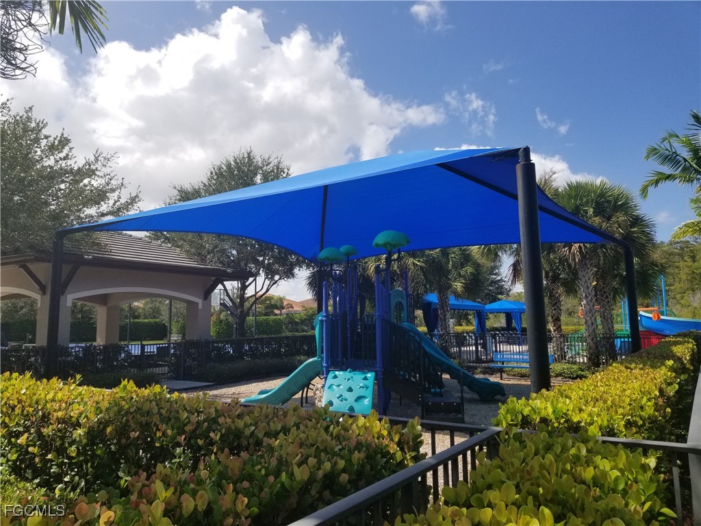 11651  Oakwood Preserve Place