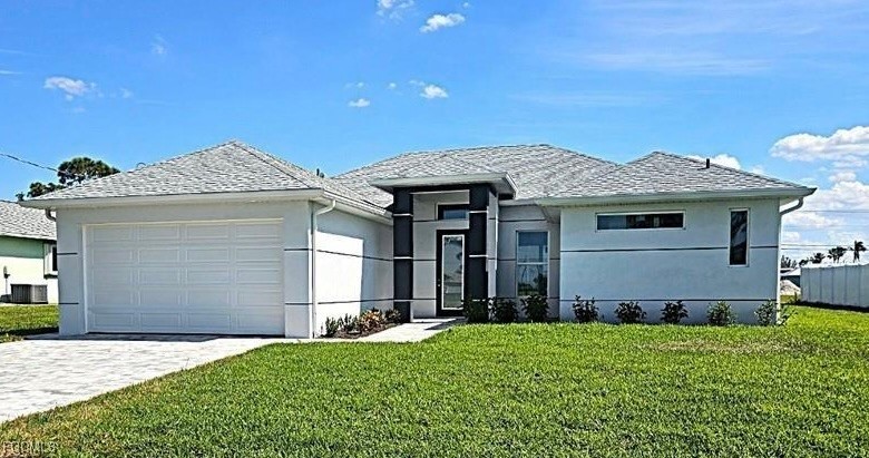 3027 SW 16th Place