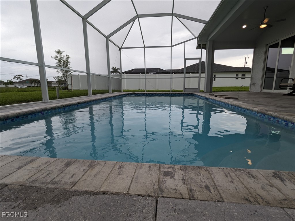 3027 SW 16th Place