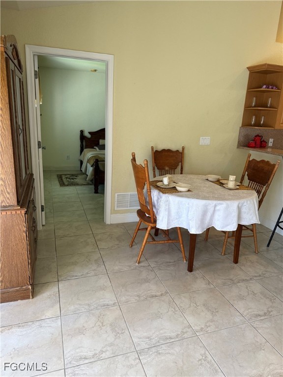 1160  Milwaukee Boulevard