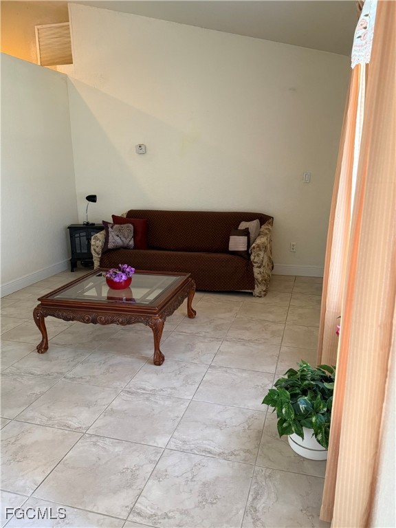 1160  Milwaukee Boulevard