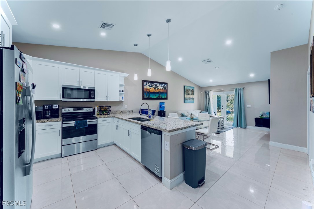 4465/4467  30th Street