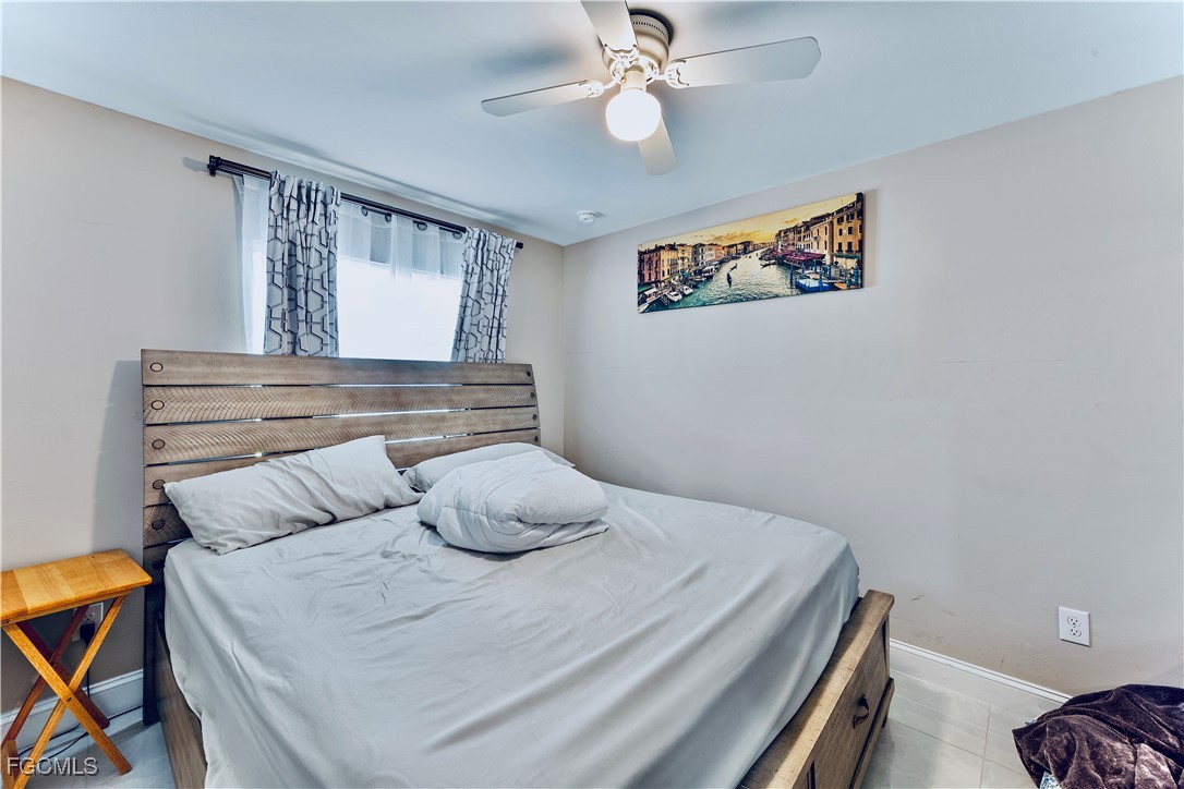 4465/4467  30th Street