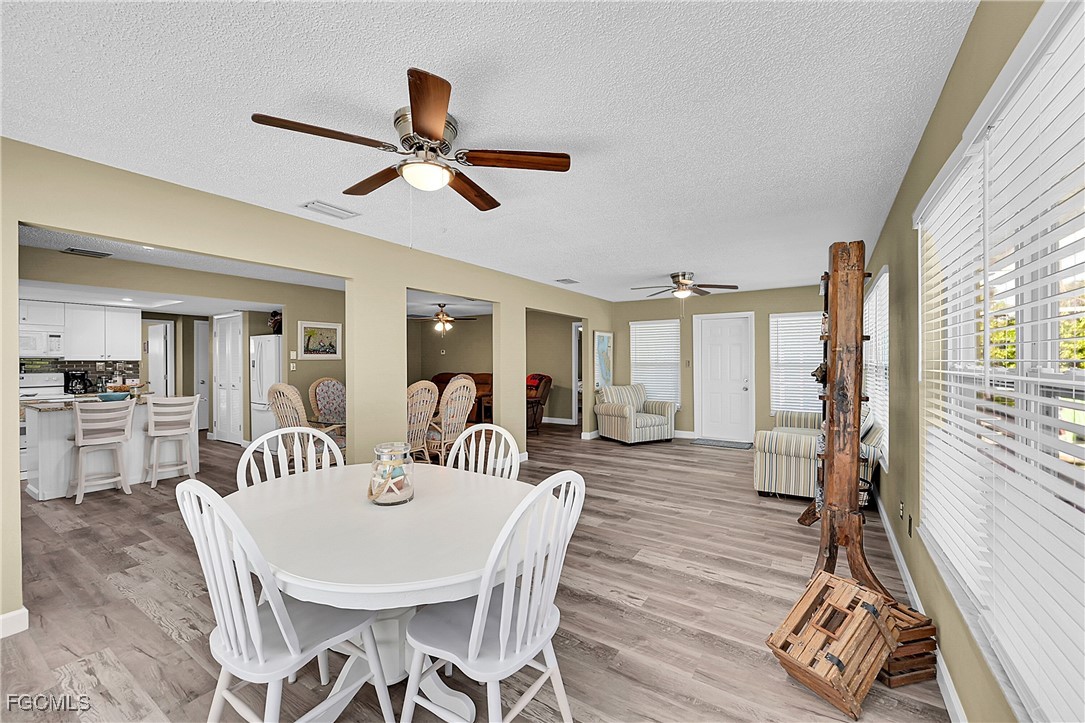 15804  Missouri Street