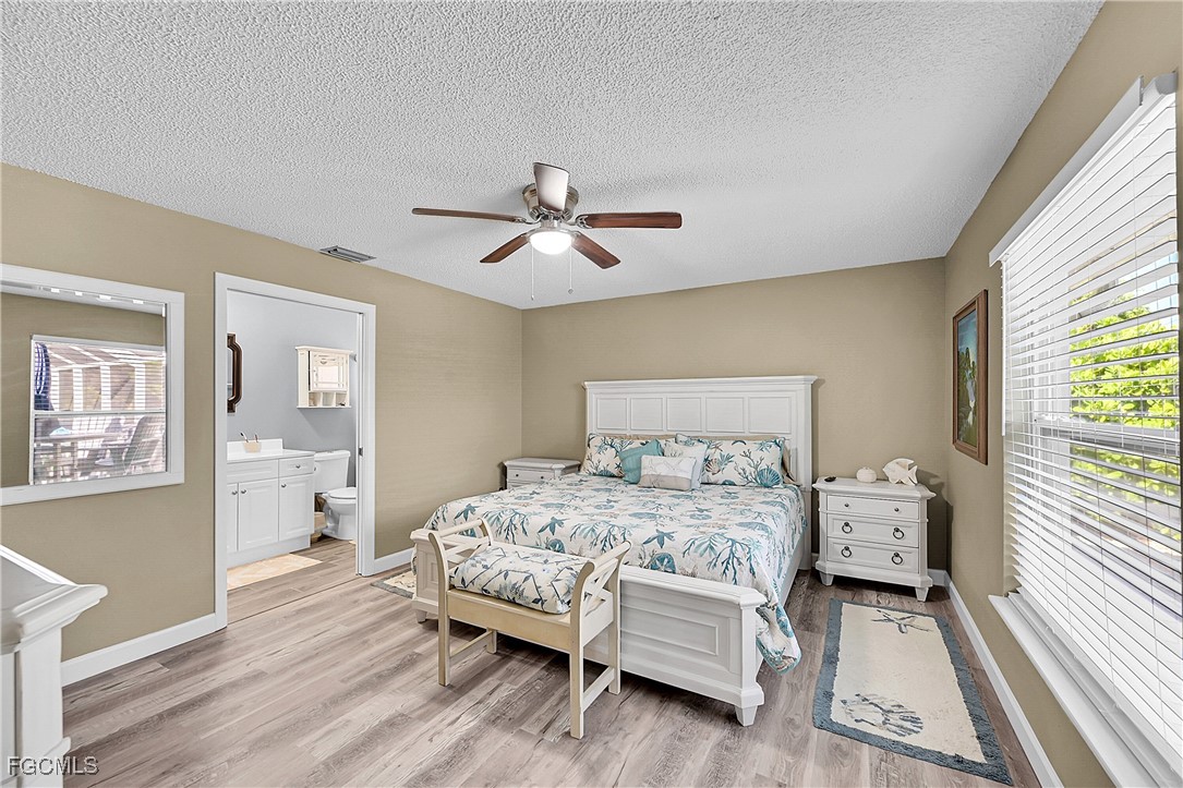 15804  Missouri Street