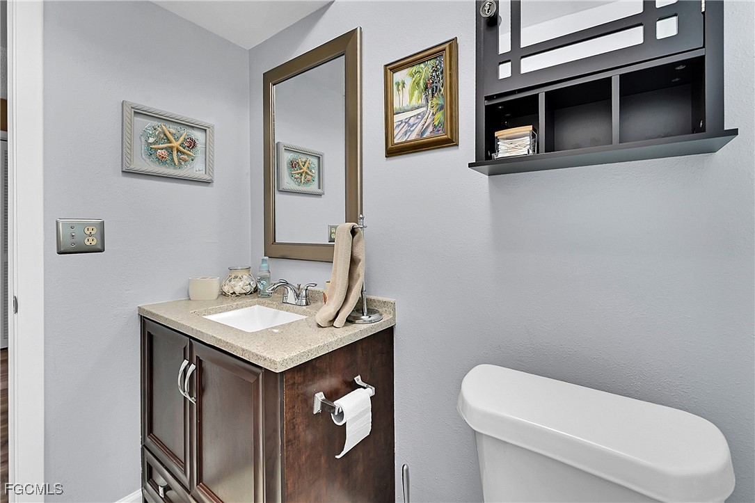 15804  Missouri Street