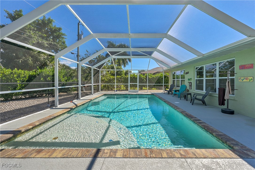 15804  Missouri Street