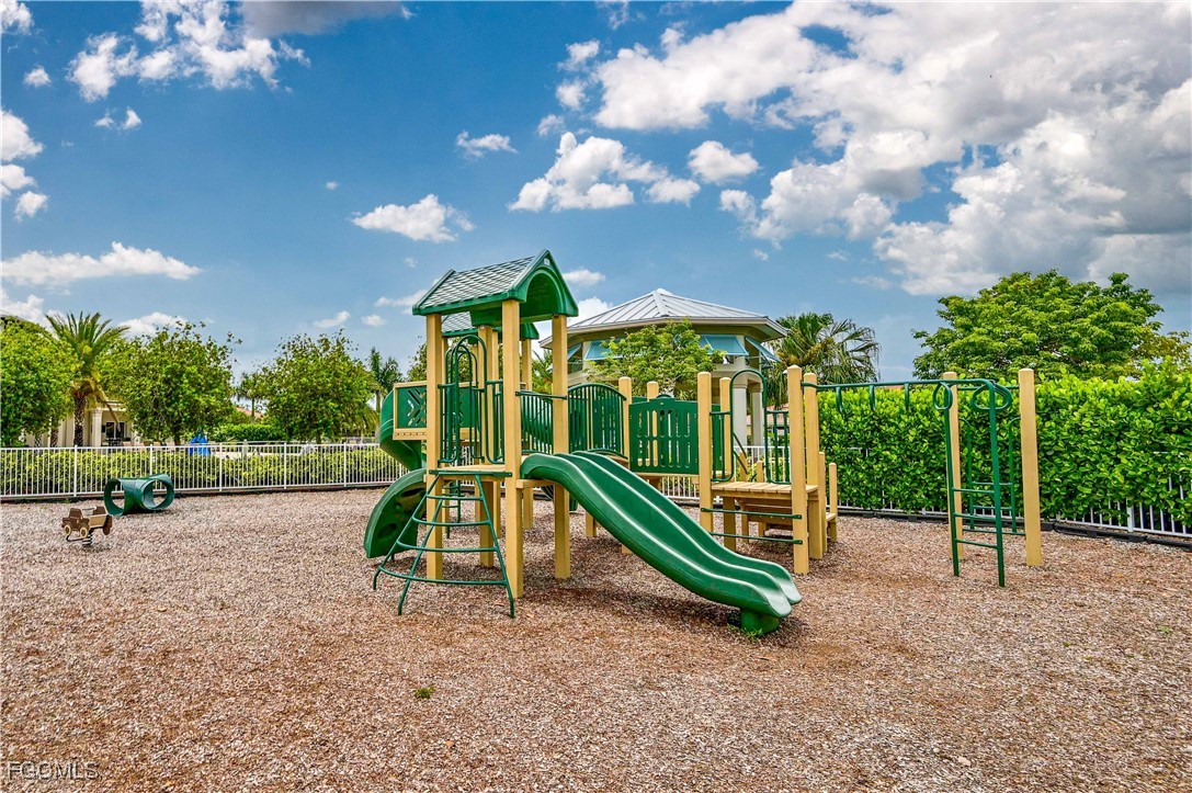3586  Bridgewell Court