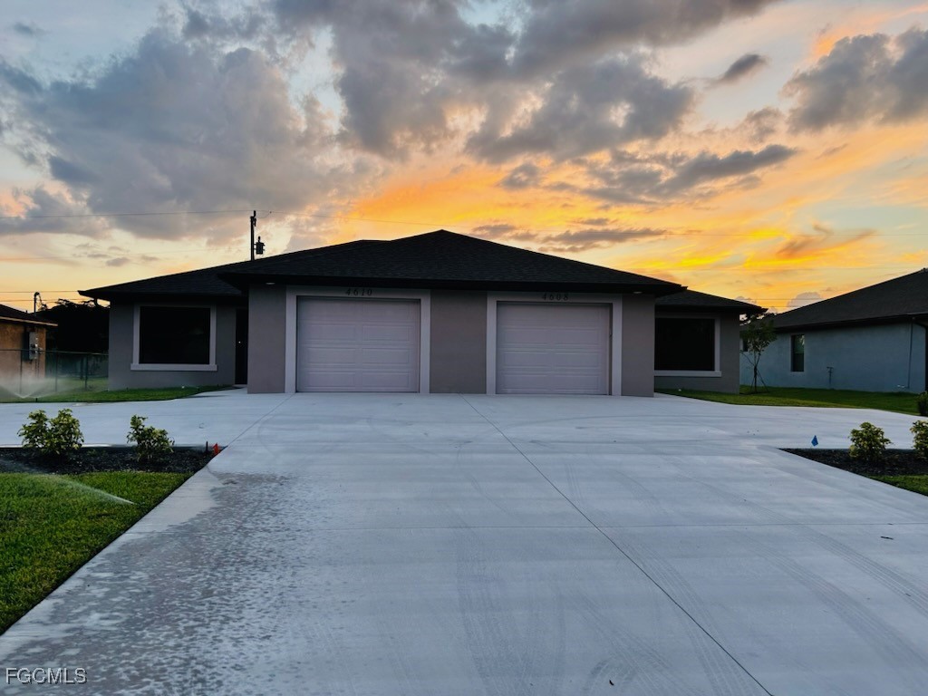 4608 SW 8th Court