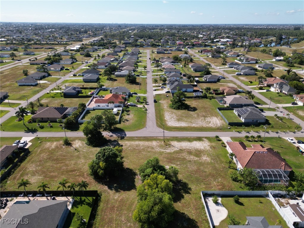 2421 NW 27th Terrace