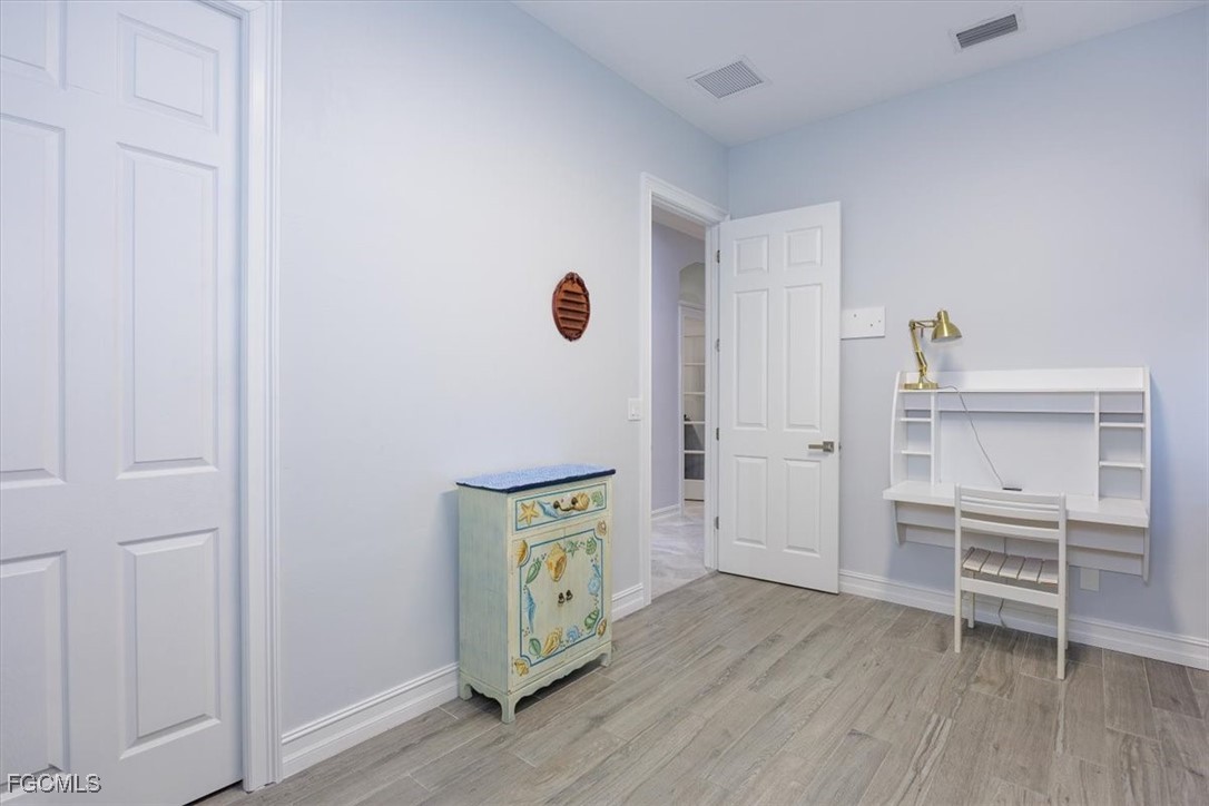 17100  Wrigley Circle