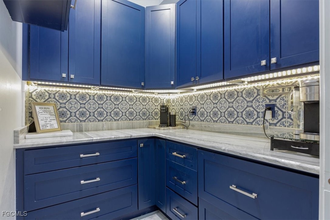 17100  Wrigley Circle