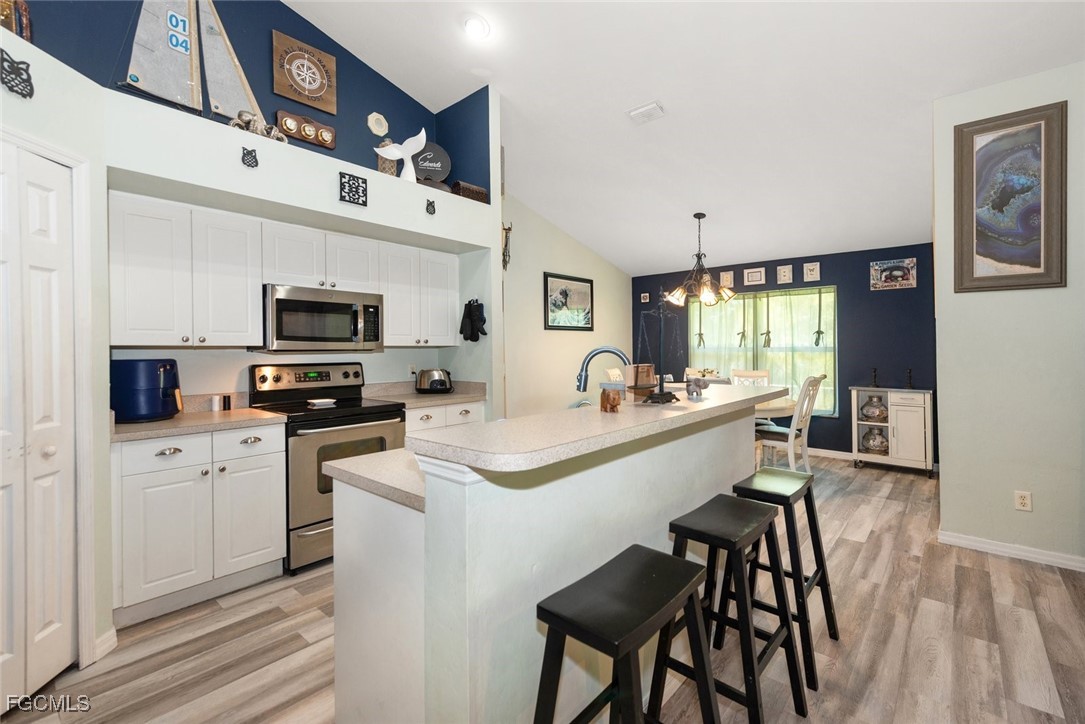 2005  McArthur Avenue