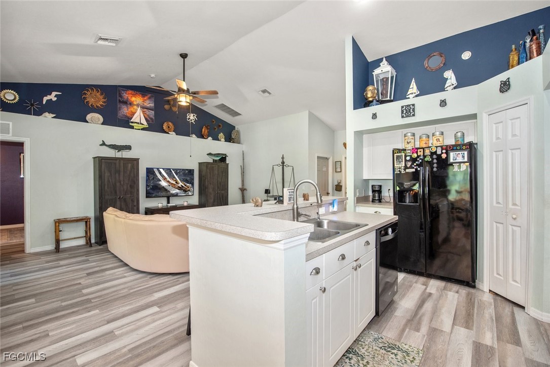 2005  McArthur Avenue