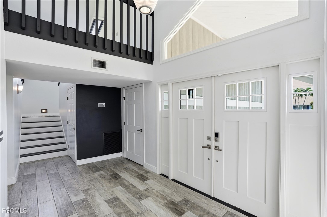 330  Prather Drive