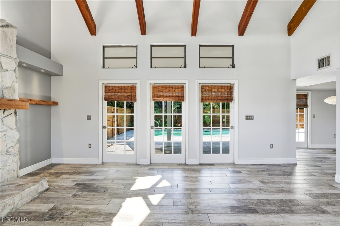 330  Prather Drive