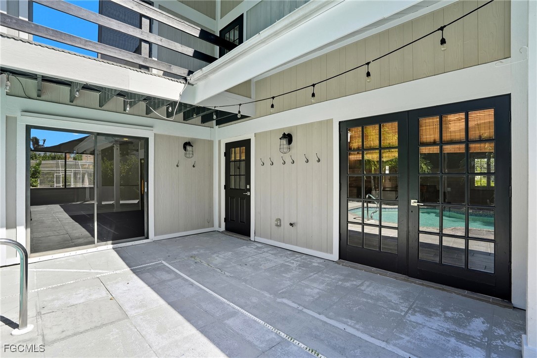 330  Prather Drive
