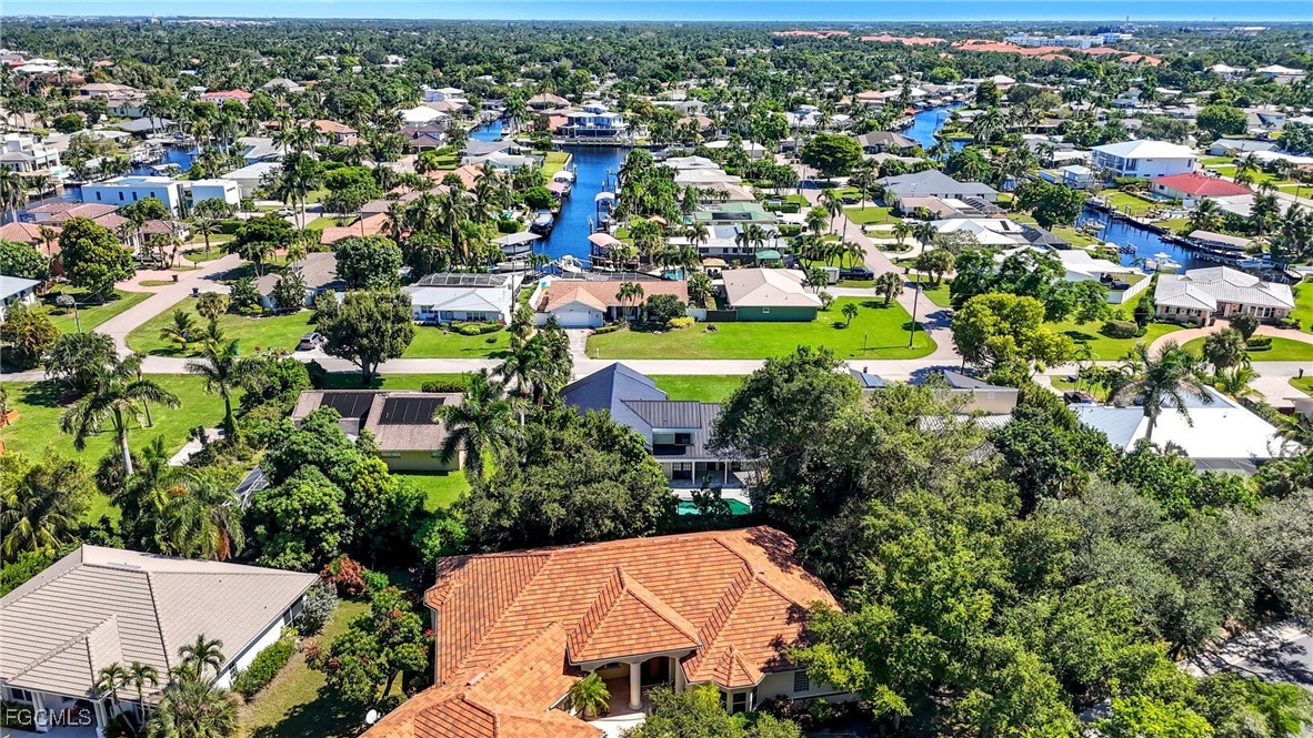 330  Prather Drive
