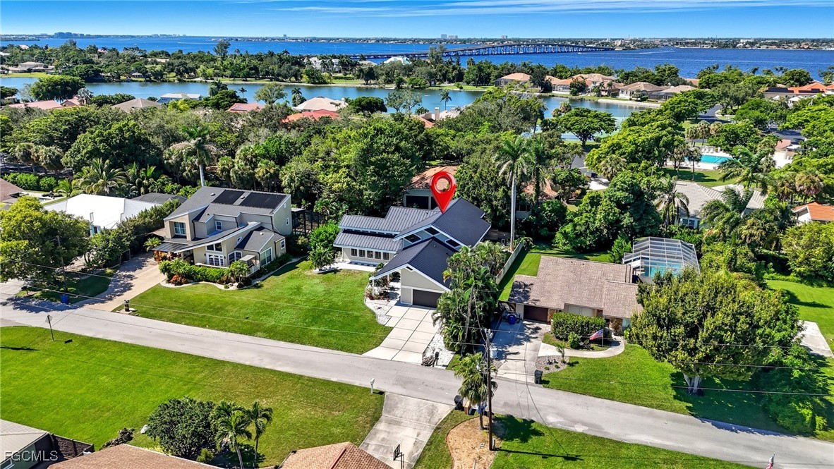 330  Prather Drive