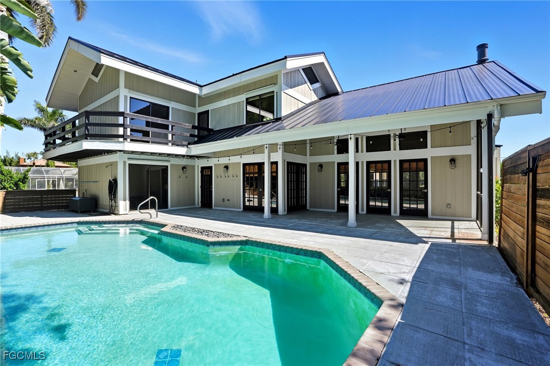 330  Prather Drive
