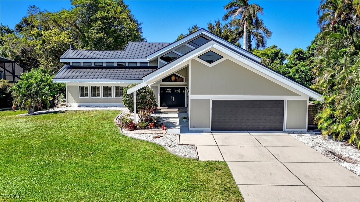 330  Prather Drive