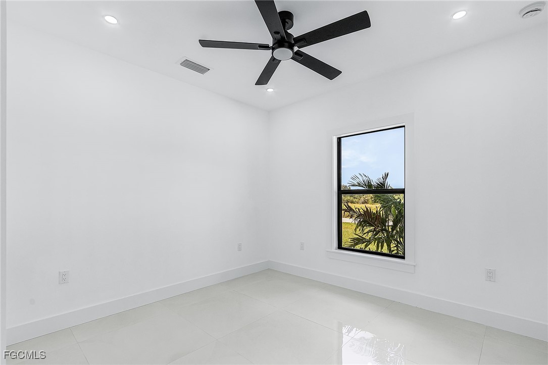 844  MILLPOND Street