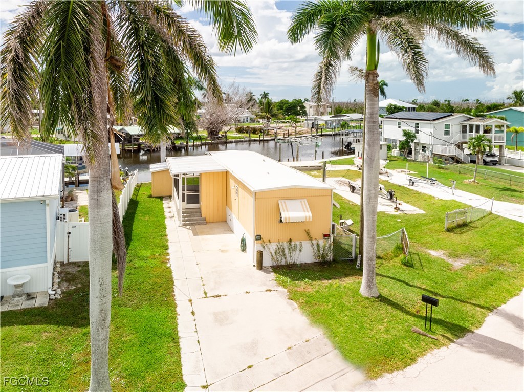 3851  Coconut Drive