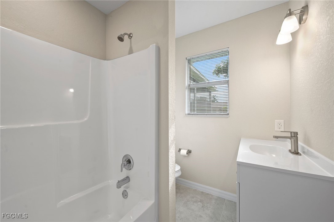 2222 / 2224  Virginia Avenue