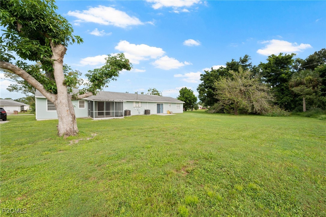 2222 / 2224  Virginia Avenue