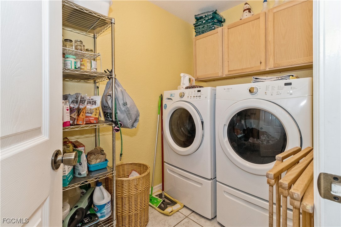 5520  Phillips Street