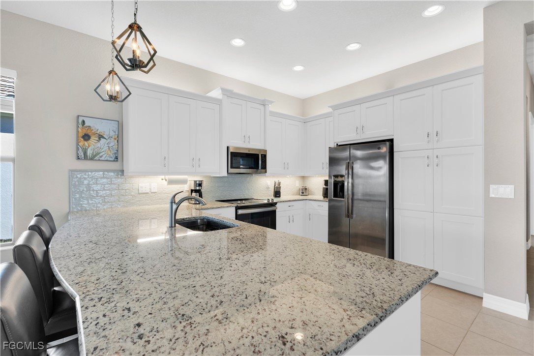 11530  Foxbriar Lane