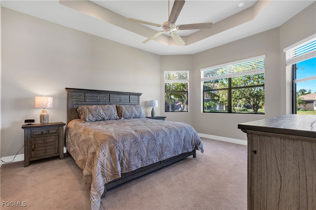 11530  Foxbriar Lane