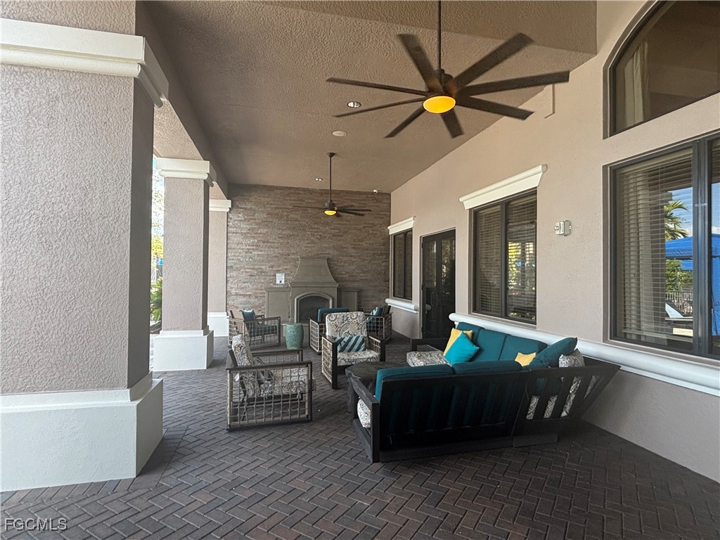 11530  Foxbriar Lane